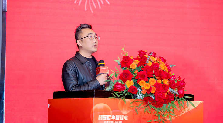 代表发言1.jpg 代表发言1.jpg