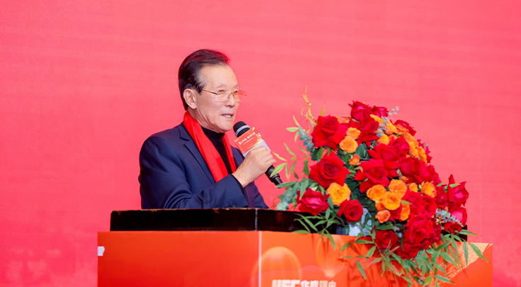 晚会前3张2.jpg 晚会前3张2.jpg